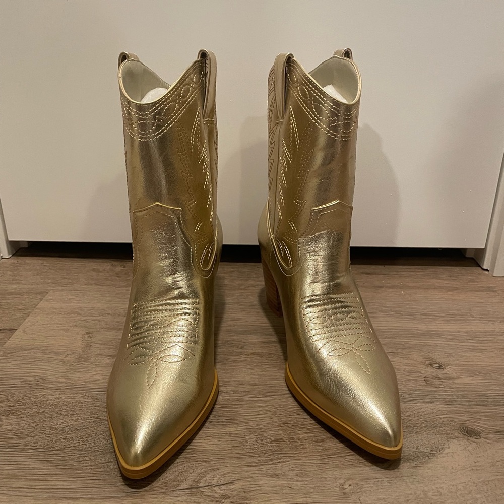 Gold Cowgirl Booties